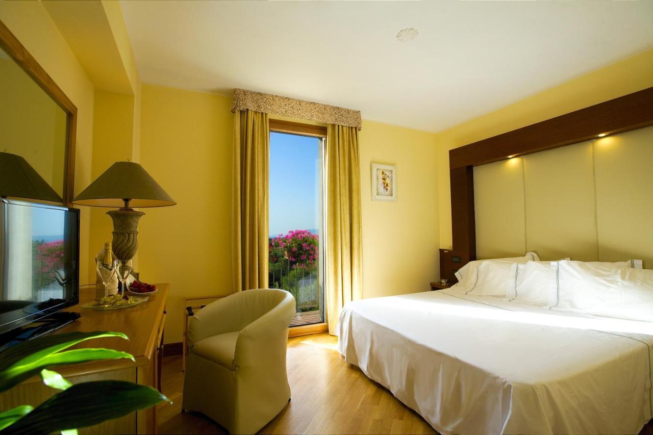 Uliveto Principessa Resort Cittanova  Екстериор снимка